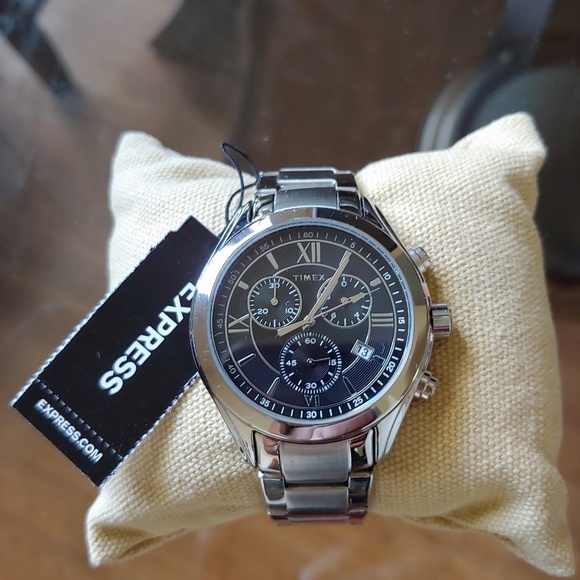 Express Watch - Picture 2 of 6